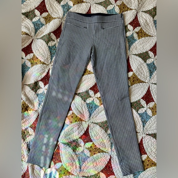 Emporio Armani Pants - Emporio Armani black & white houndstooth skinny viscose trousers